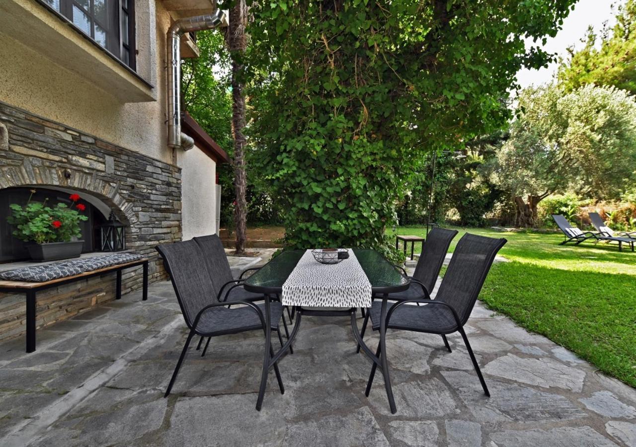 Ares Garden House - Nea Moudania Halkidiki Casa de hóspedes Exterior foto