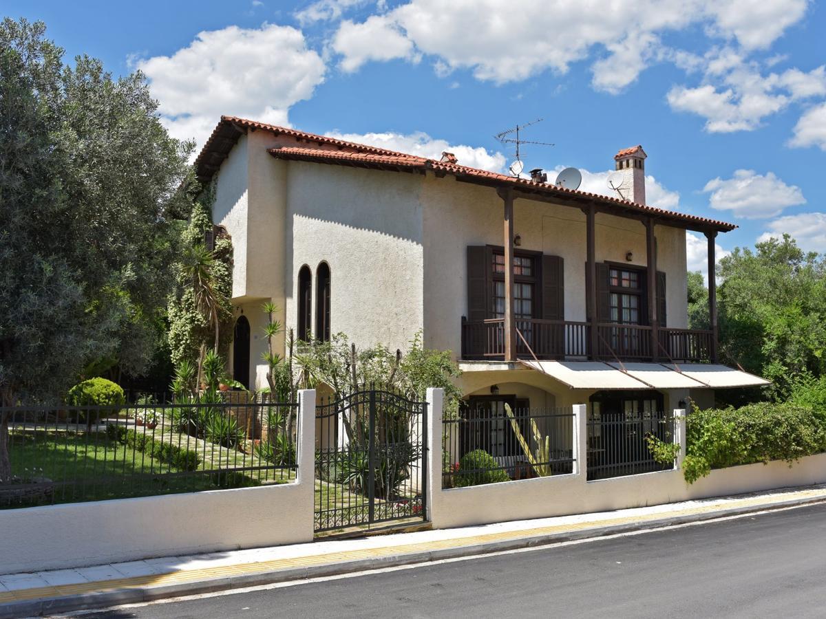 Ares Garden House - Nea Moudania Halkidiki Casa de hóspedes Exterior foto